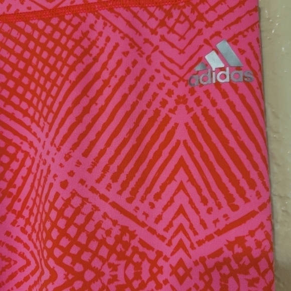 𝅺ADIDAS Climalite Bright Pink Cropped Workout Leggings Size Medium - Picture 7 of 7